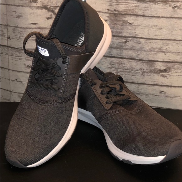 new balance nergize rose gold